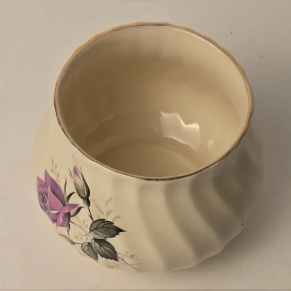 Sadler beautiful vintage